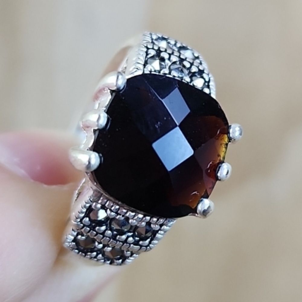 🩵Premier "Symphony" Silver Tone w/Brown Stone Ring Size 7